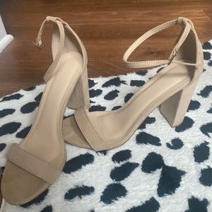 Light tan chunky heel sandal
